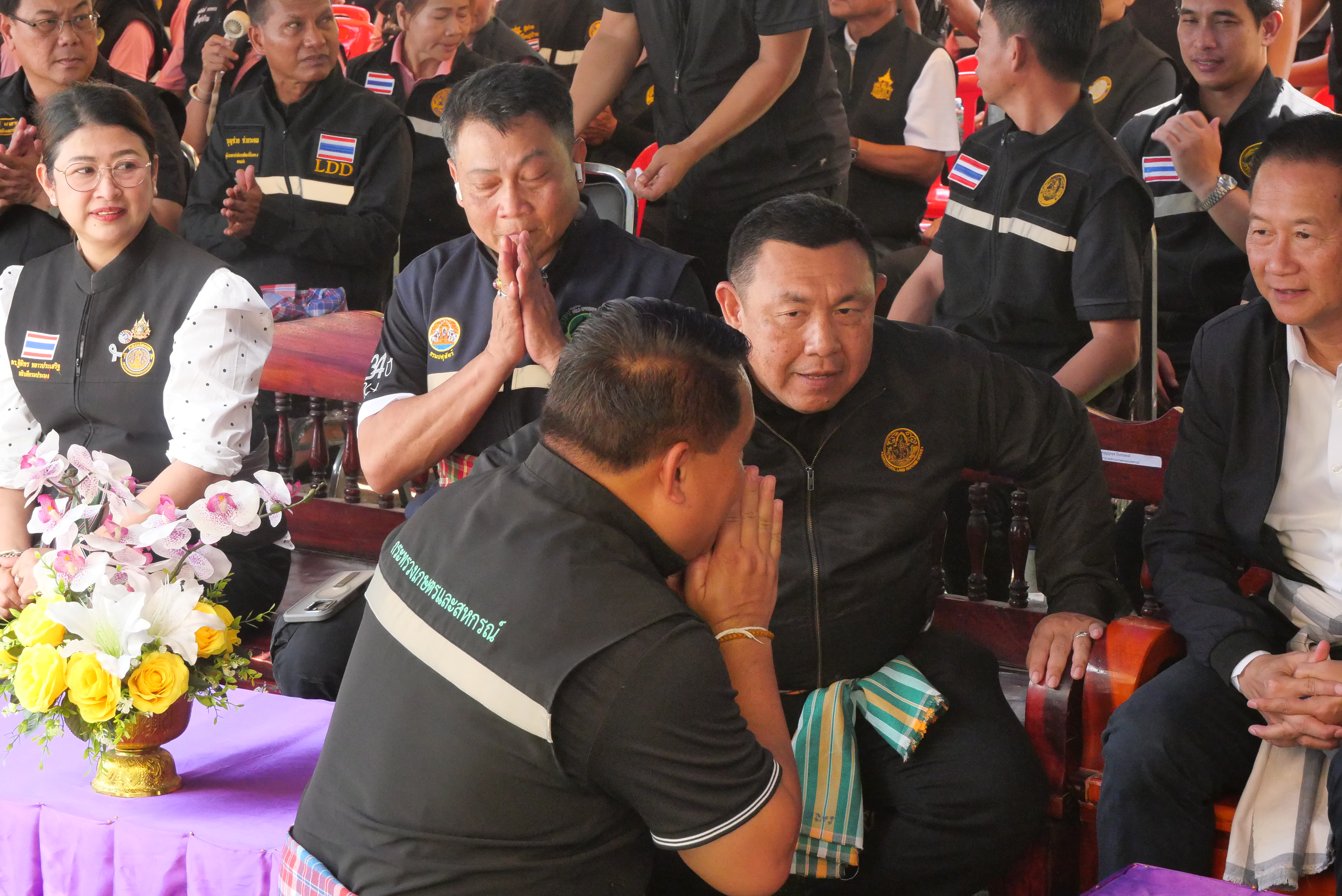 title - ส.ป.ก. ติดตามรัฐมนตรีช่วยว่าการกระทรวงเกษตรและสหกรณ์ (นายวัชระพล ขาวขำ) พร้อมคณะ ลงพื้นที่ตรวจราชการในพื้นที่จังหวัดกาฬสินธุ์ (จุดที่ 2) 